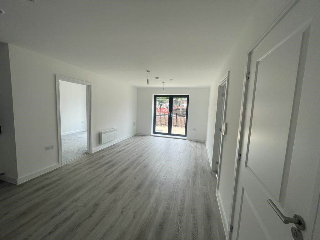 Property photo 3 of 8 Image