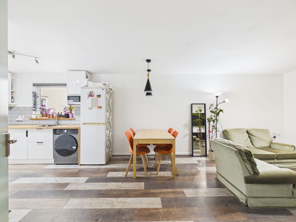 Property photo 1 of 14 Kitchen/Lounge/Diner