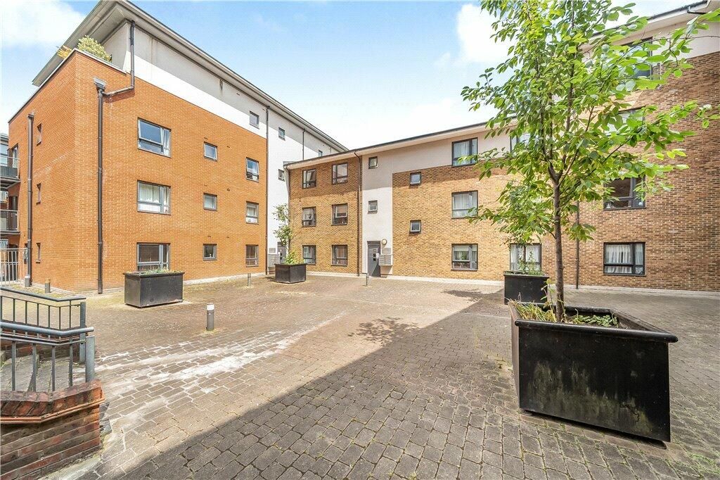 Property photo 3 of 11 270098_Lew241498_Img_09_0000