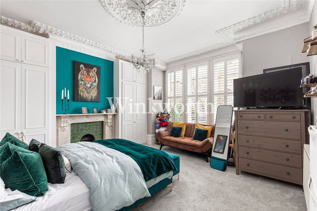 Property photo 2 of 41 Picture No. 19