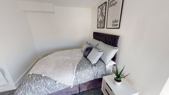 Property photo 2 of 15 7930609.Jpg