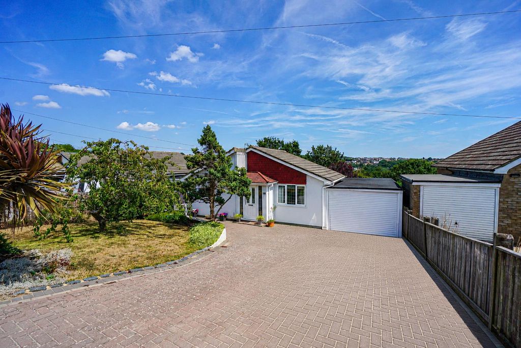 Property photo 1 of 29 Bd1Bf854-Ebe5-406B-Be2A-Fac76d2c6843.Png
