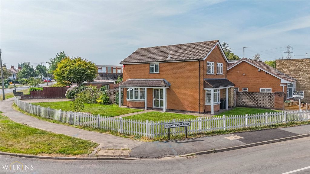 Property photo 1 of 39 Picture No. 03