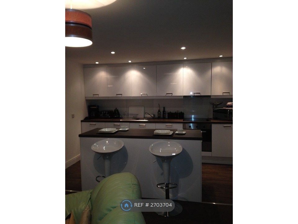 Property photo 1 of 4