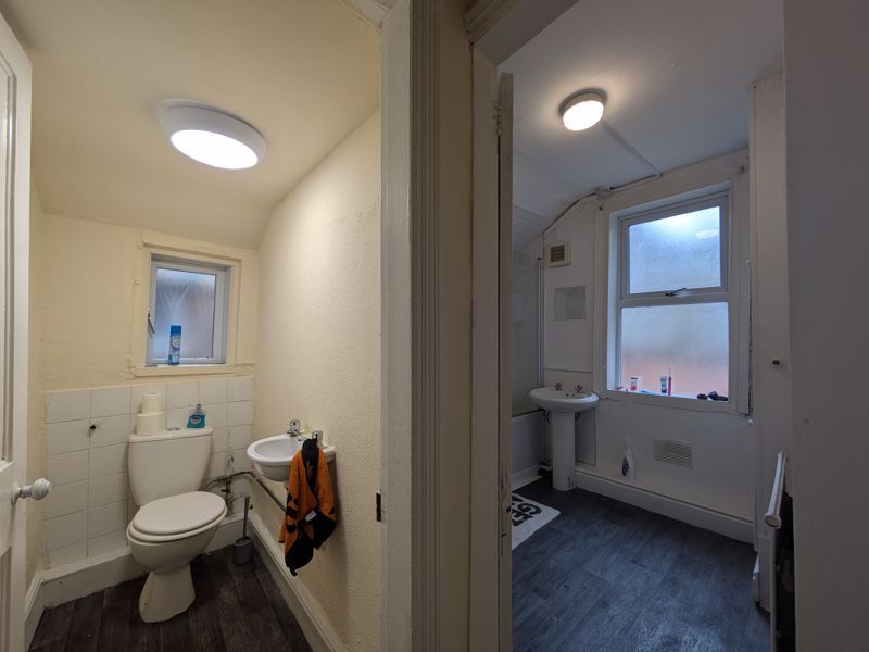 Property photo 2 of 10 Photo 2