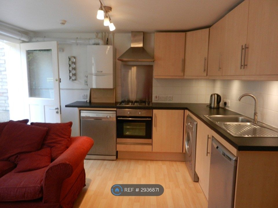 Property photo 2 of 7