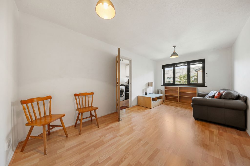 Property photo 2 of 10 Gallery
