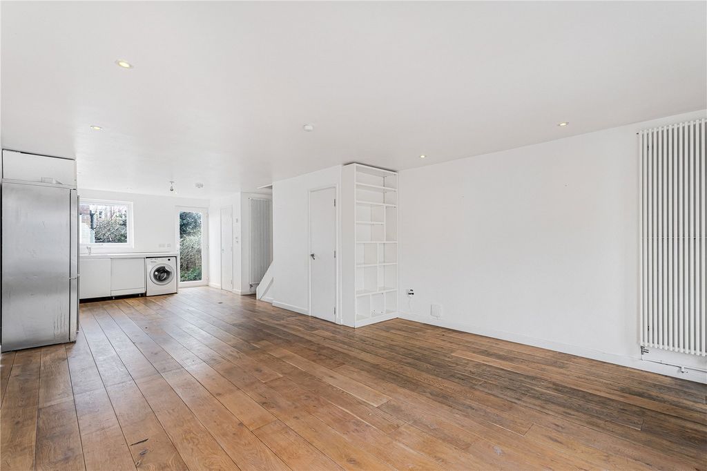 Property photo 2 of 15 Picture No. 07