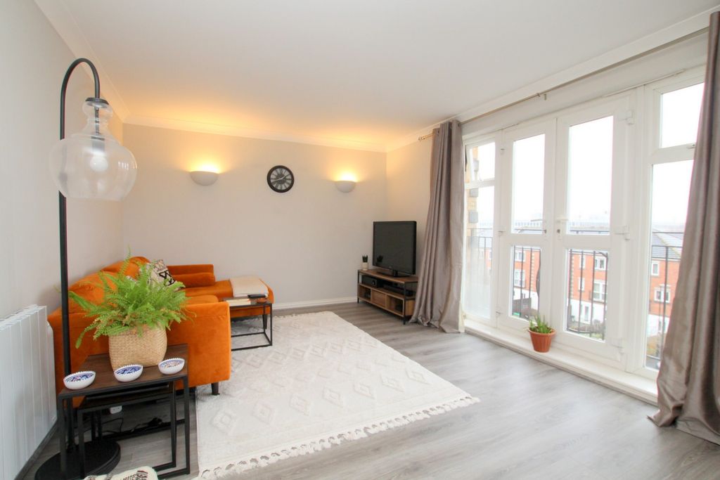 Property photo 2 of 9 Not Specified