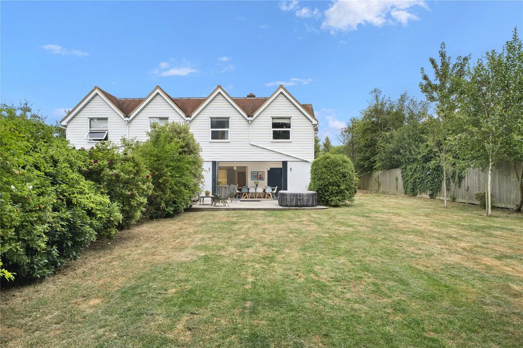 Property photo 1 of 26 Picture No. 02