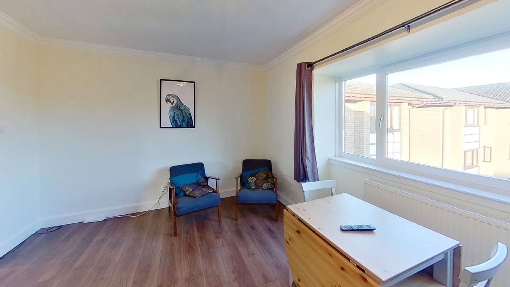 Property photo 2 of 9 Photo 2