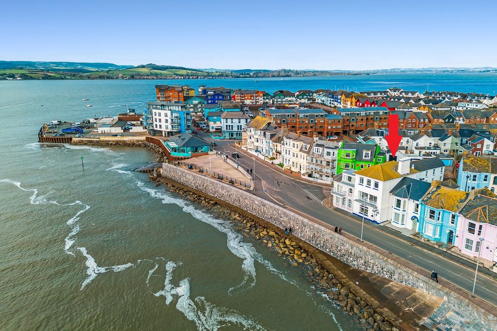 Property photo 1 of 38