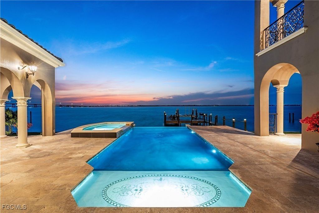 Property photo 1 of 50