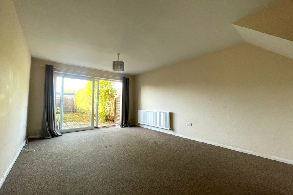 Property photo 3 of 10 Picture No. 16