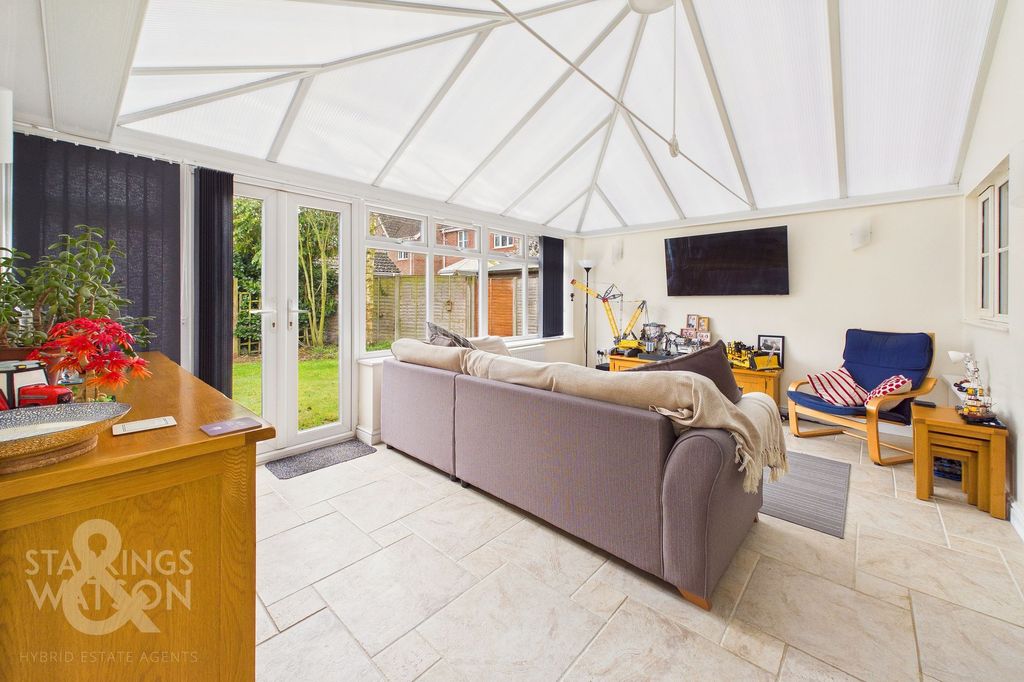 Property photo 3 of 29