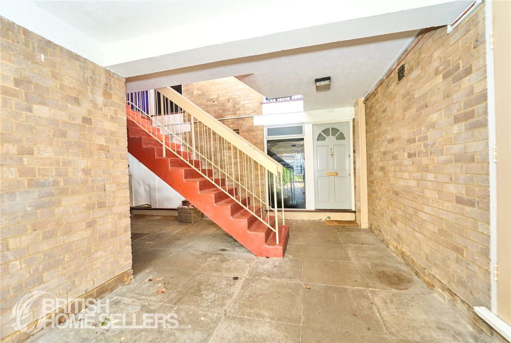 Property photo 3 of 16 Picture No. 06