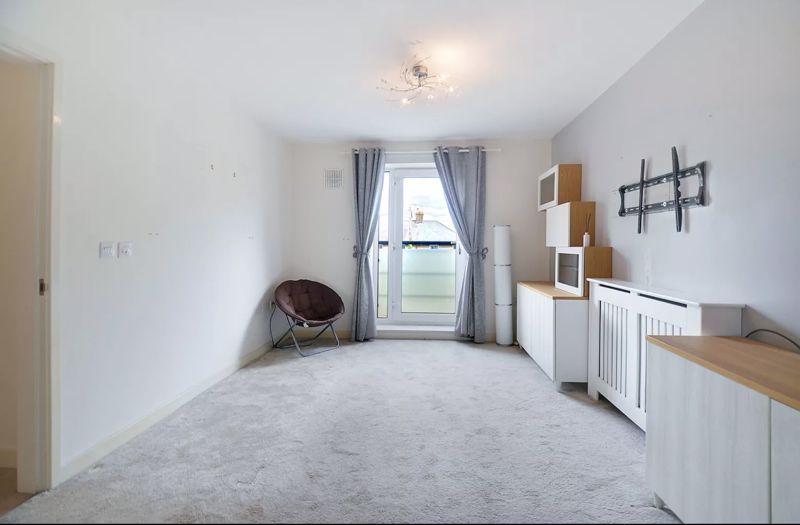 Property photo 3 of 12 Open Plan Living