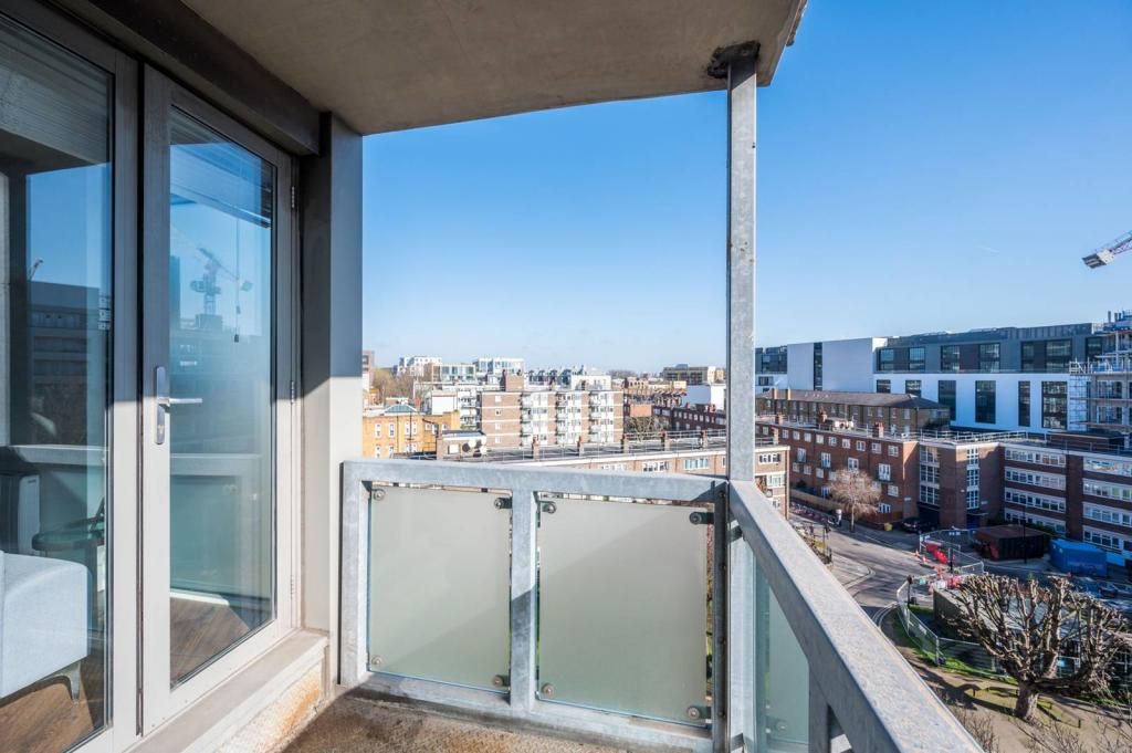 Property photo 3 of 24