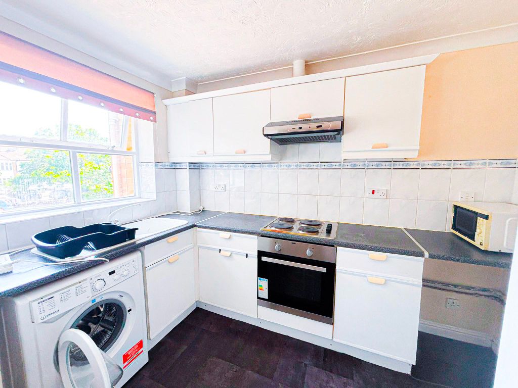 Property photo 1 of 4