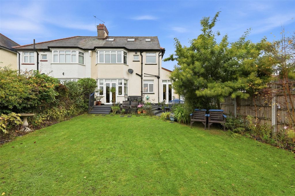 Property photo 3 of 25 Picture No. 26