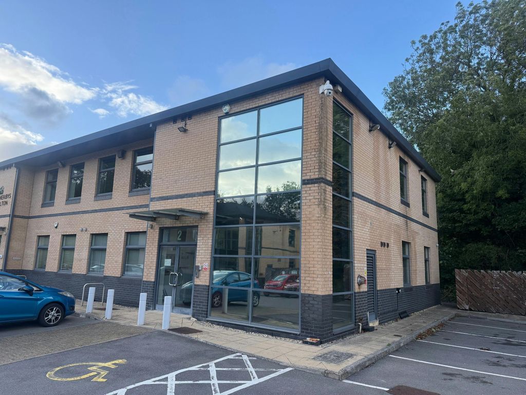 Property photo 1 of 1 Unit 2 Stanton Court Front.Jpg