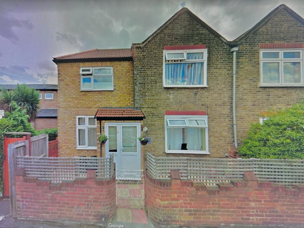 Property photo 1 of 9