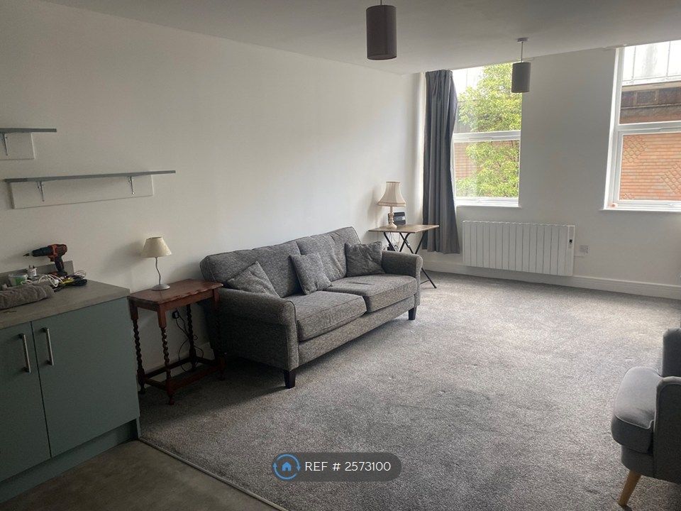 Property photo 2 of 9