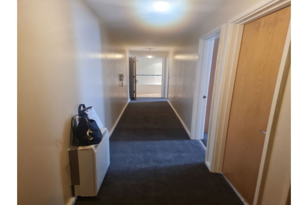 Property photo 2 of 4