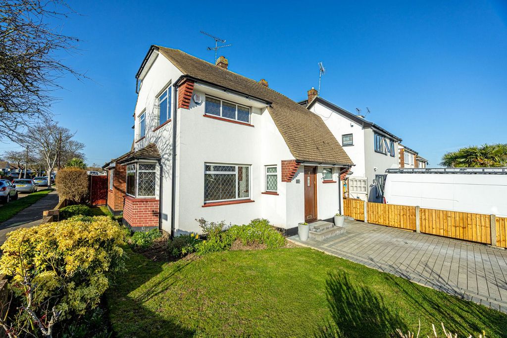 Property photo 1 of 38