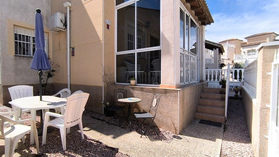 Property photo 3 of 26