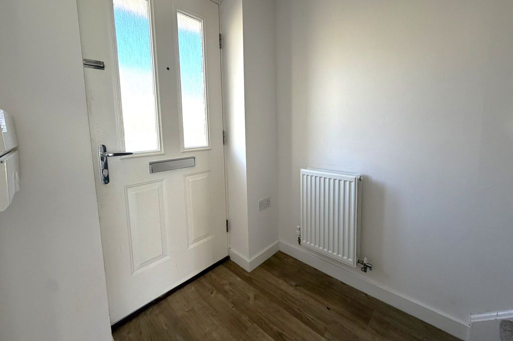 Property photo 3 of 14 Gallery