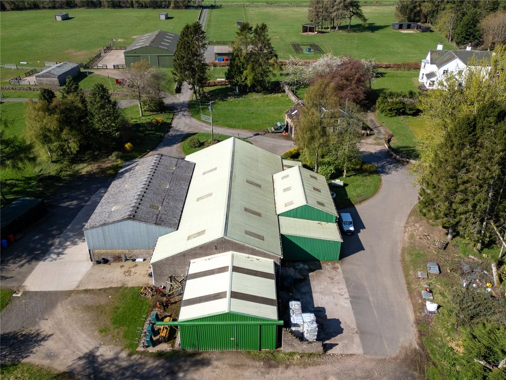 Property photo 2 of 15 Farm Buildings