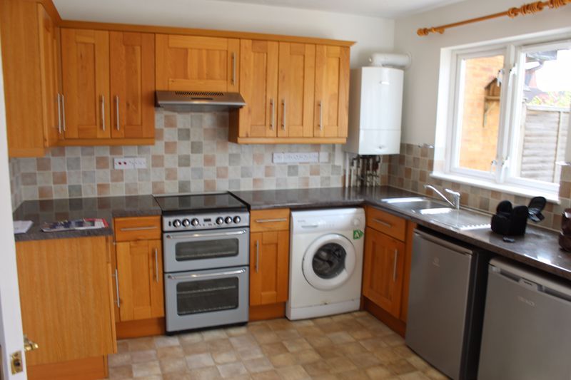 Property photo 2 of 19 Photo 9
