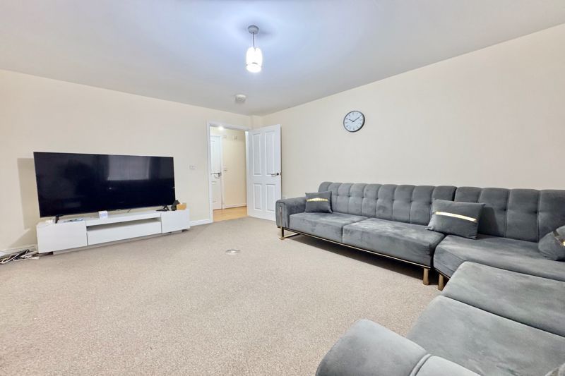 Property photo 2 of 8 Photo 2