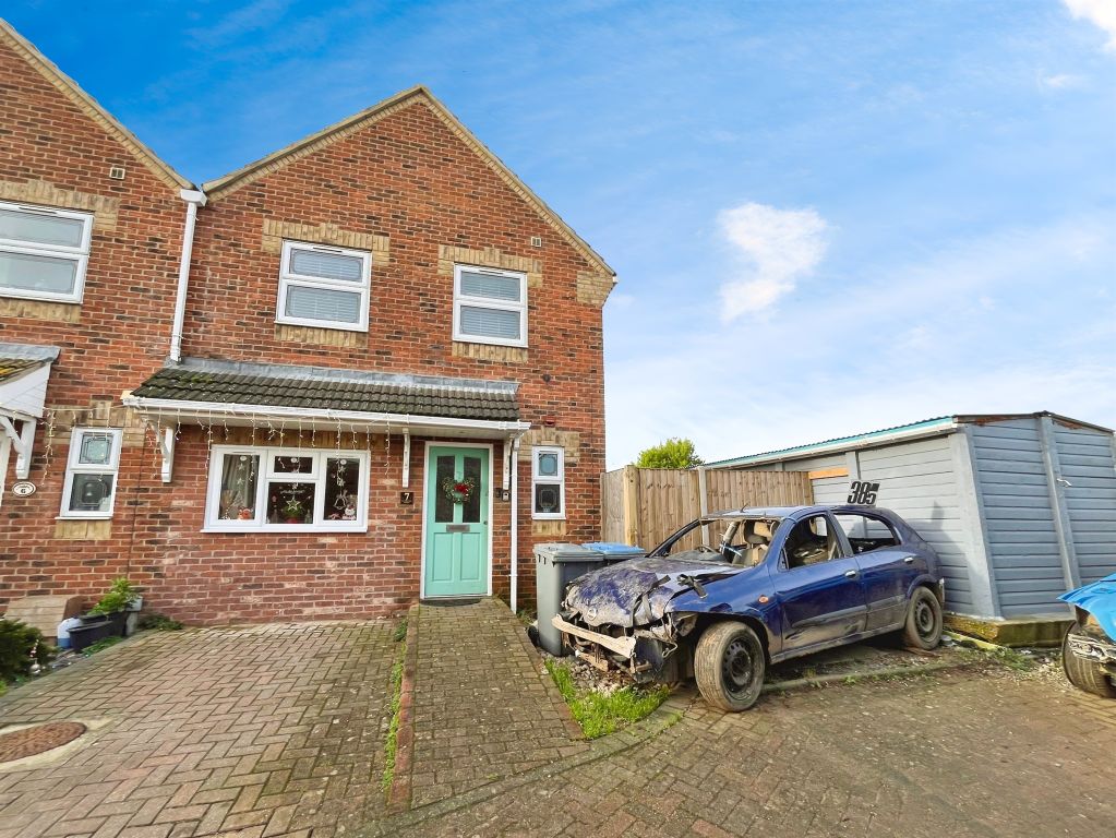 Property photo 1 of 19