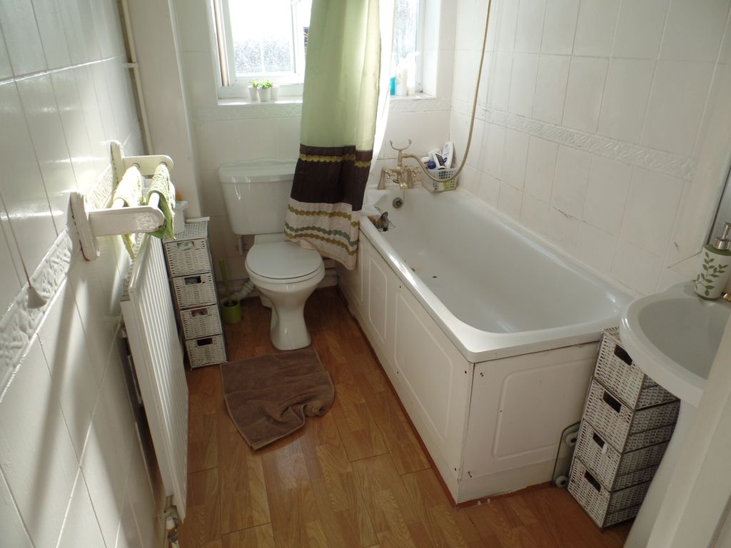 Property photo 3 of 5