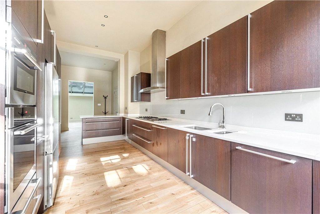 Property photo 3 of 38 Kitchen (East View)
