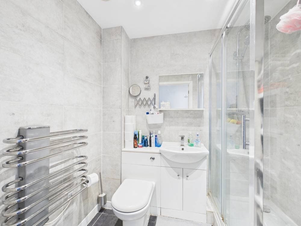 Property photo 3 of 11 Picture No. 10