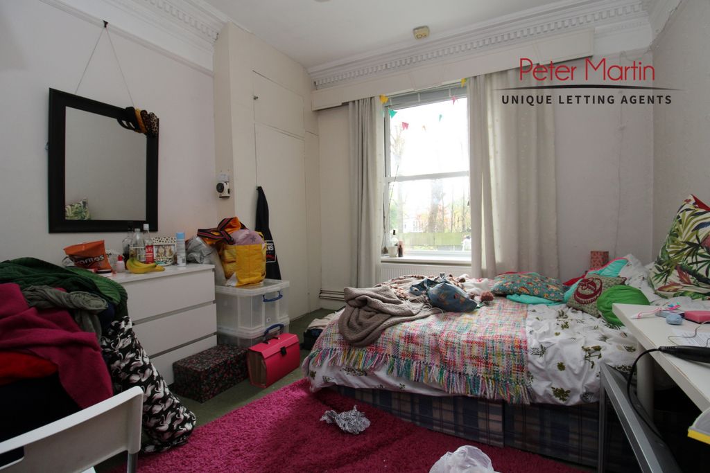 Property photo 2 of 8 Photo 10