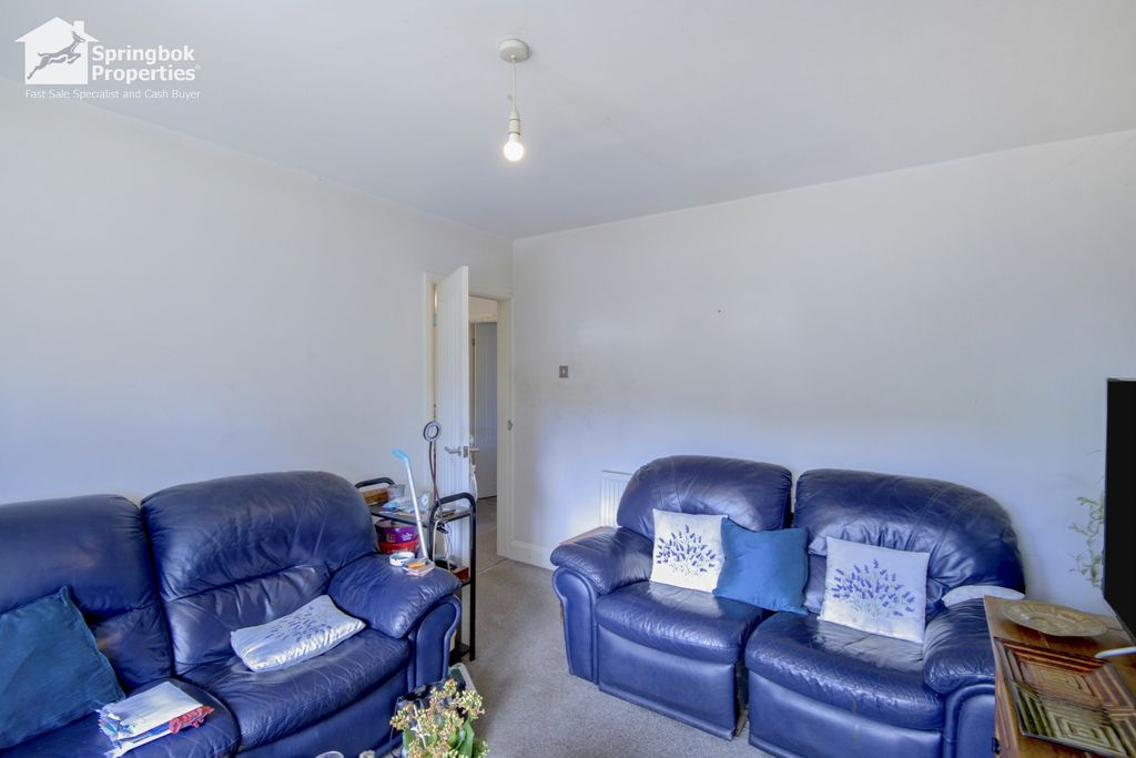 Property photo 3 of 16 Image 2
