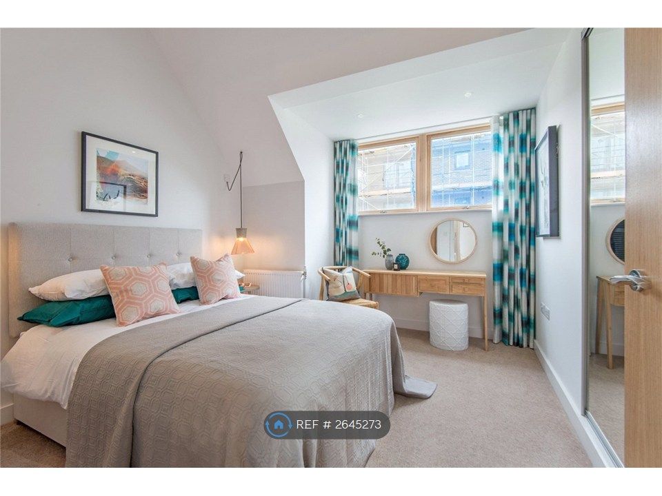 Property photo 1 of 3