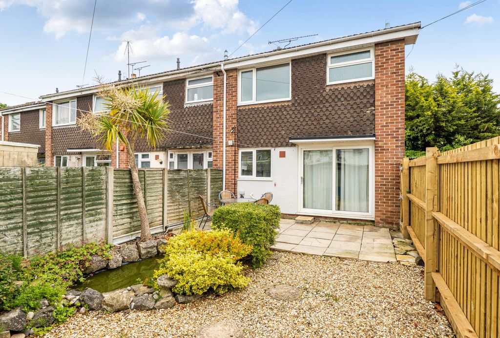Property photo 1 of 16 1463741-2-6A0c37A...