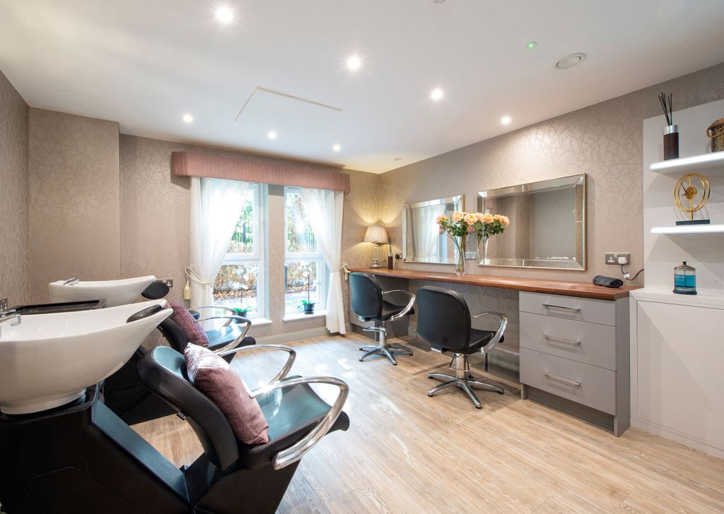 Property photo 3 of 19 Hair Salon
