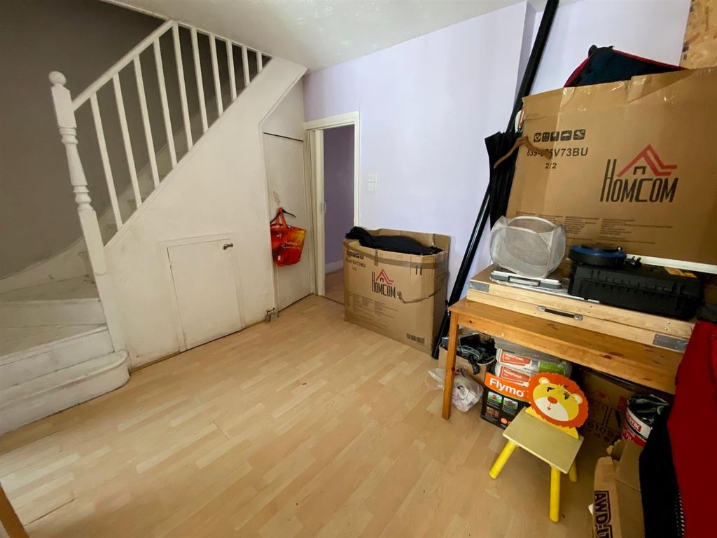 Property photo 3 of 9 Dining Room.Jpg