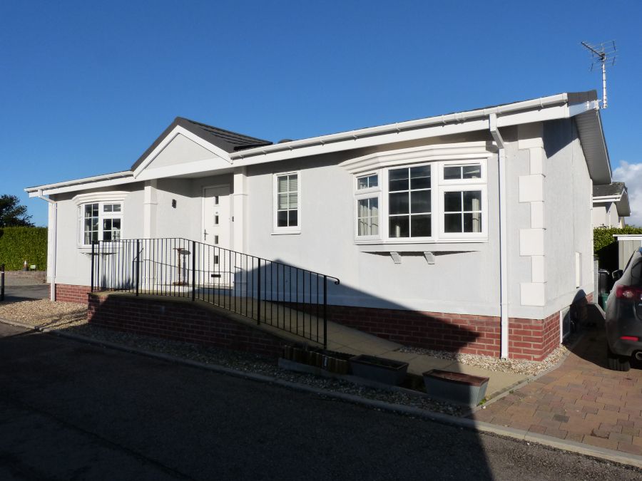 Property photo 1 of 15 The Park Home