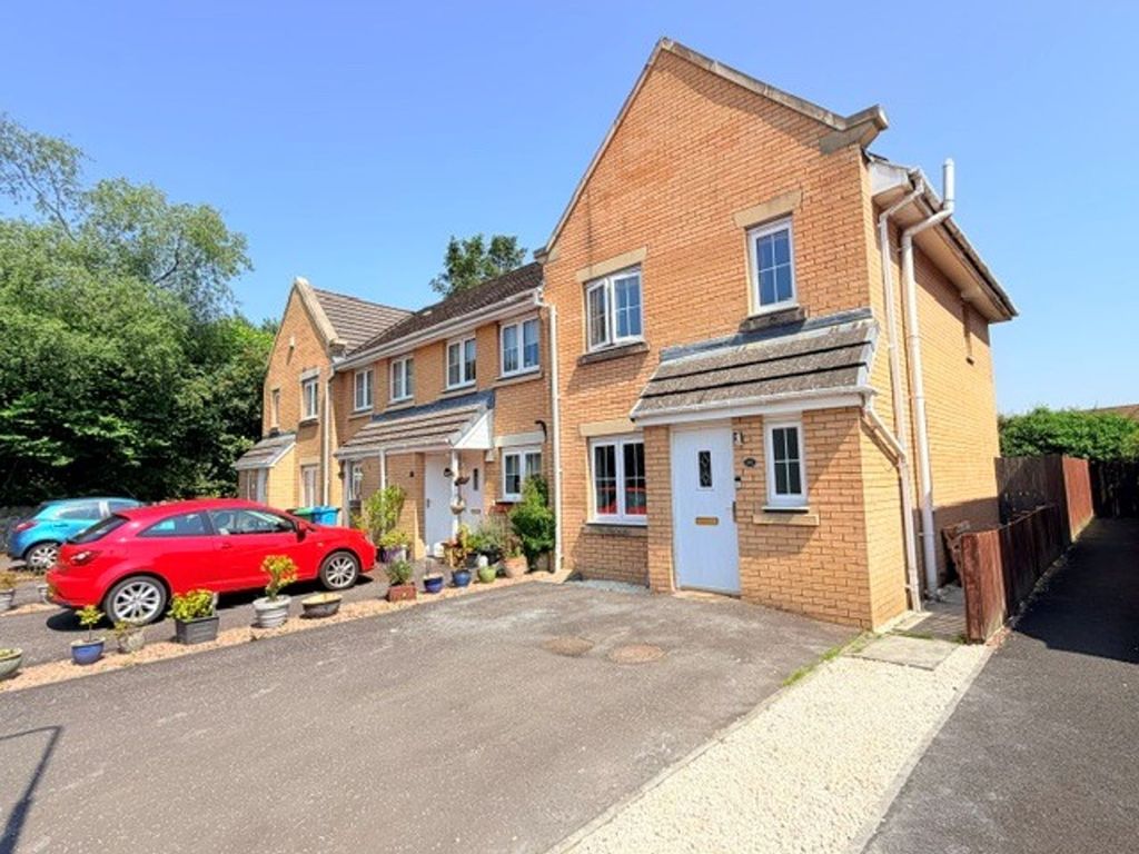 Property photo 1 of 25