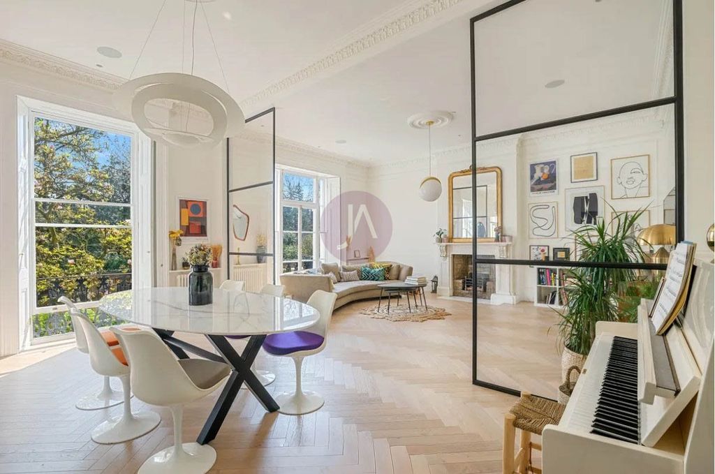 Property photo 2 of 9 Picture No. 13