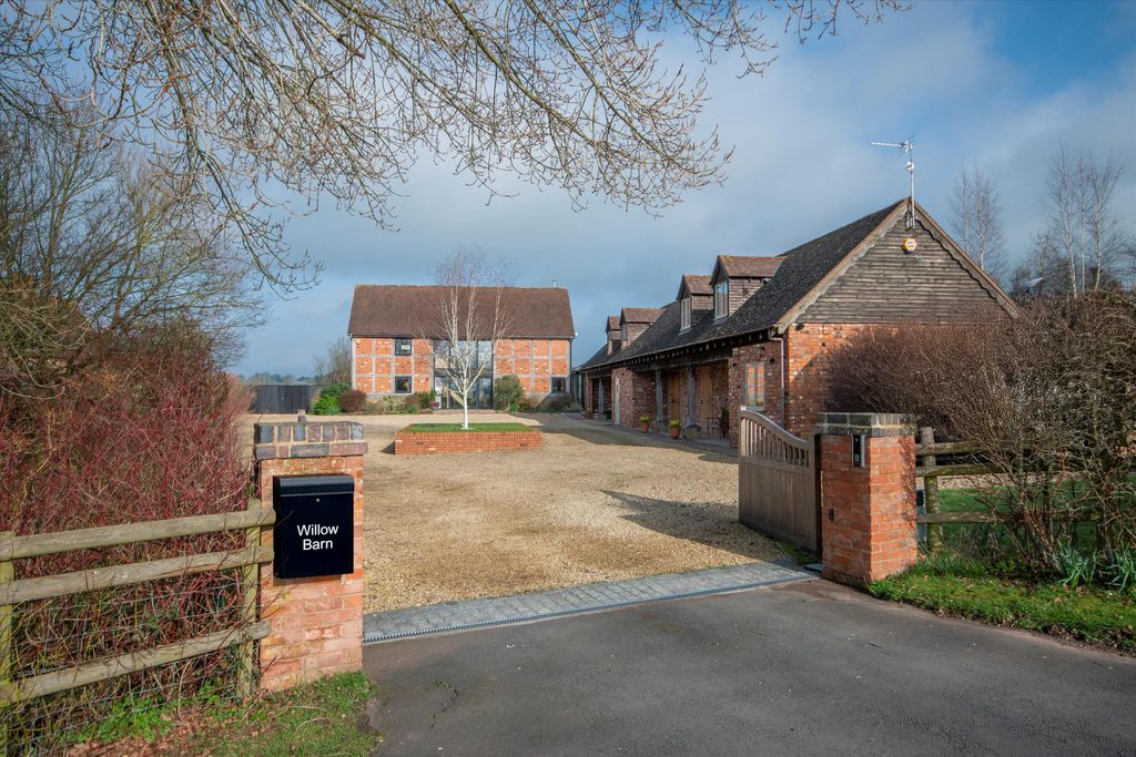 Property photo 1 of 35 Image