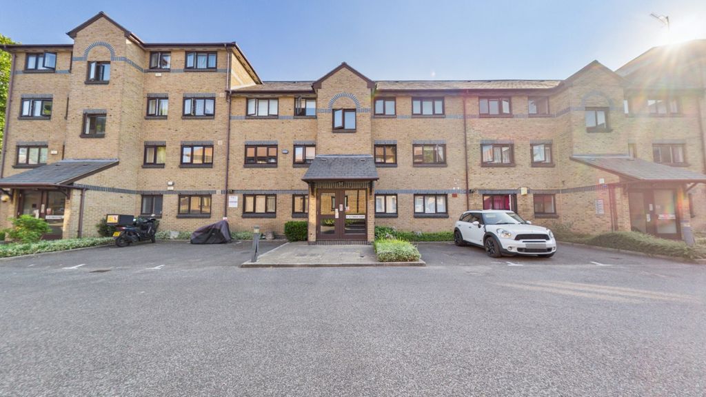 Property photo 1 of 30 5414850