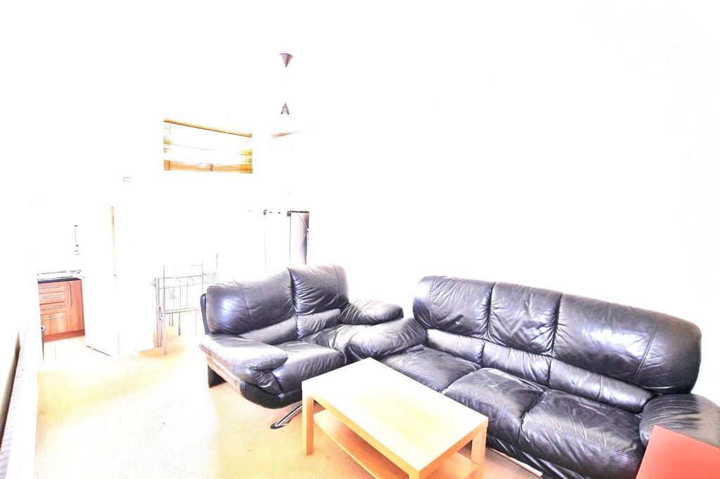 Property photo 2 of 8 Picture No. 02